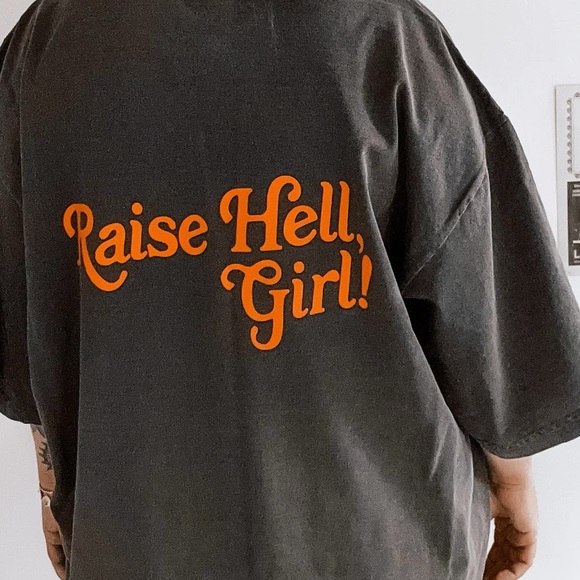 Raise Hell Girl oversized tee shirt - Picture 3 of 3